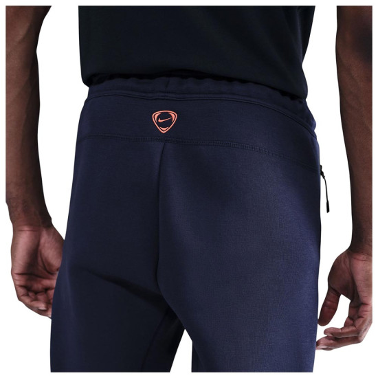 Nike Ανδρικό παντελόνι φόρμας FC Barcelona Sportswear Tech Fleece Nike Ανδρικό παντελόνι φόρμας FC Barcelona Sportswear Tech Fleece